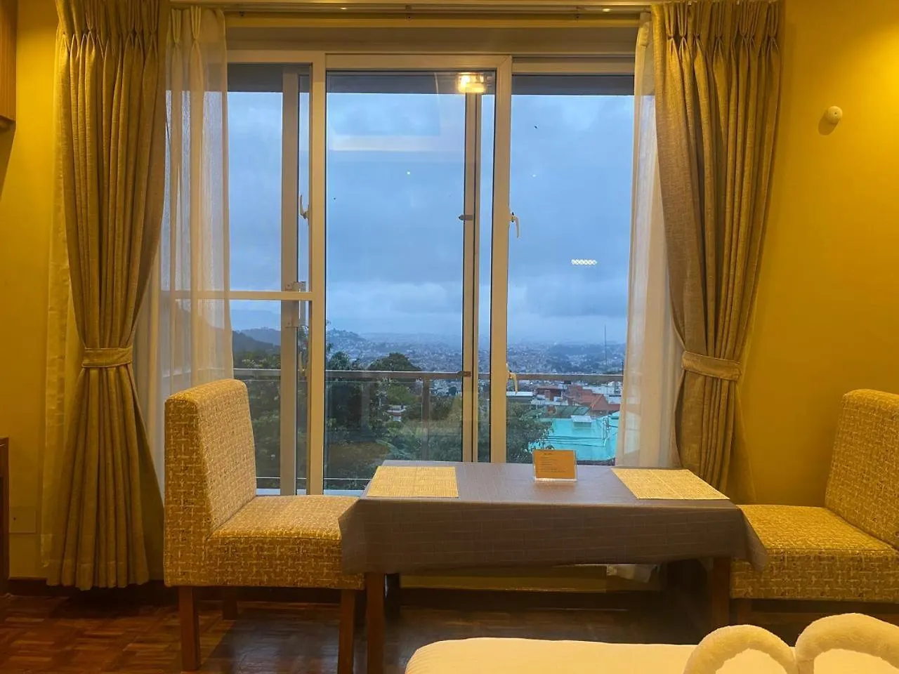 Gharanabites Room And Dinning Catmandu